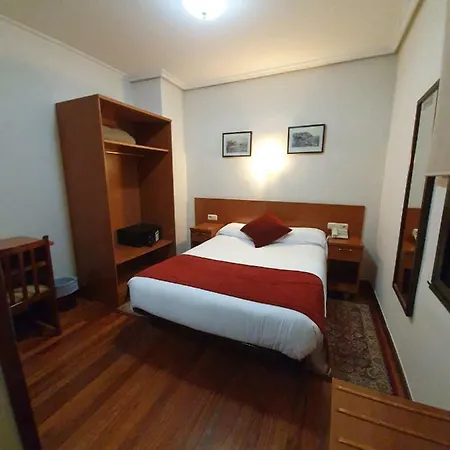 Guest house Alameda 2*